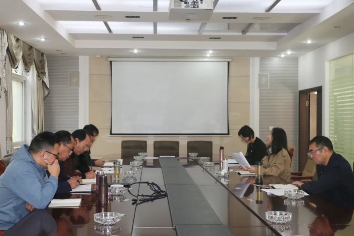云煤（CA88）集团党委委员、财政总监莫晓丹到天井煤矿有限公司调研