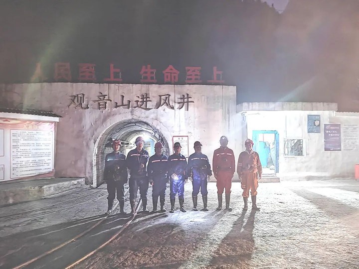 云煤（CA88）集团党委委员、副总经理施从伟到威信煤炭公司查抄安全出产工作