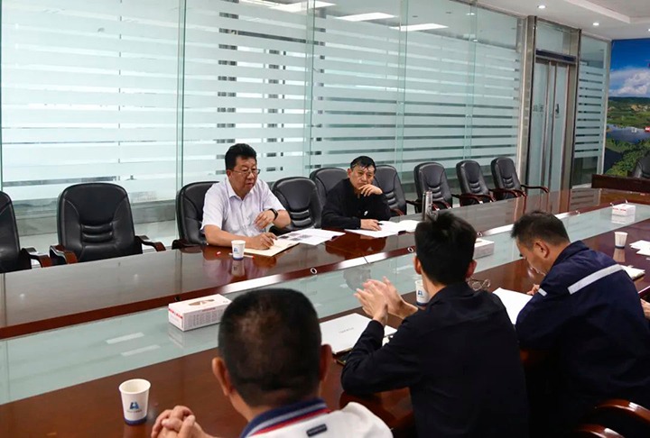 【主题教育】云煤（CA88）集团专职表部董事寸延峰一行到前锋化工发展主题教育调研