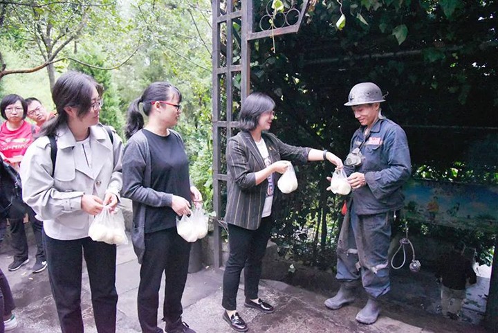 010.jpg 010.jpg