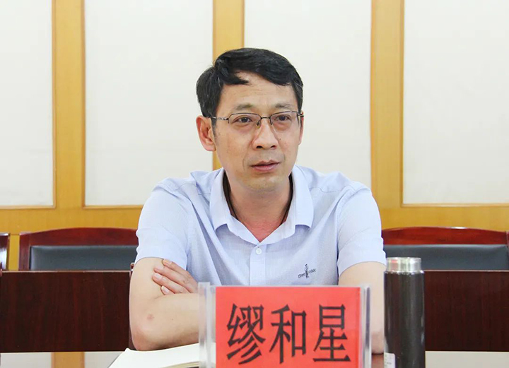 4.jpg 4.jpg