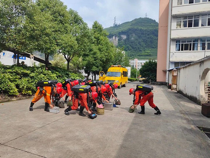3.jpg 3.jpg