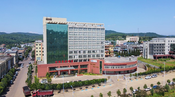 办公楼.jpg 办公楼.jpg